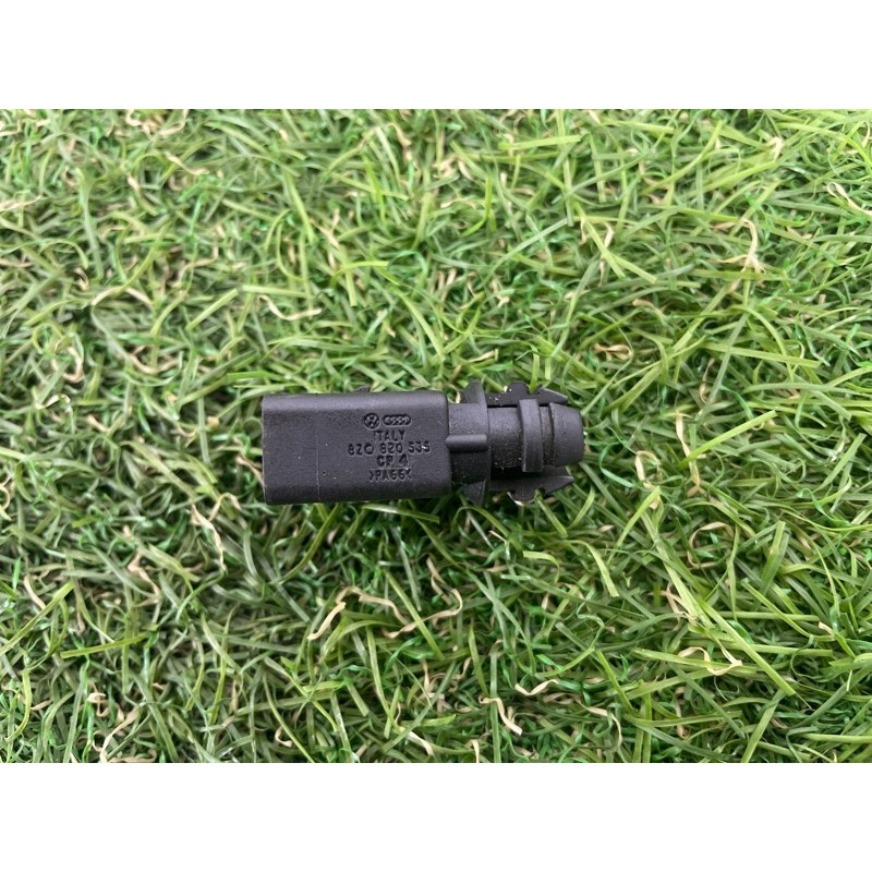 Датчик температуры окружающей среды (электрика / датчики) Volkswagen Touareg NF 2012 3.6 8Z0820535