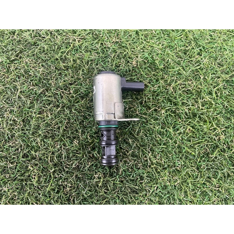 Клапан фазорегулятора (электрика двигателя) Jeep Grand Cherokee WK2 2016 3.6 5047901AC