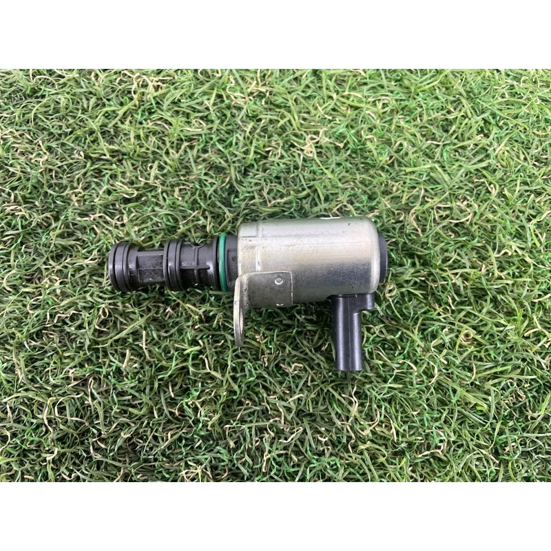 Клапан фазорегулятора (электрика двигателя) Jeep Grand Cherokee WK2 2016 3.6 5047901AC