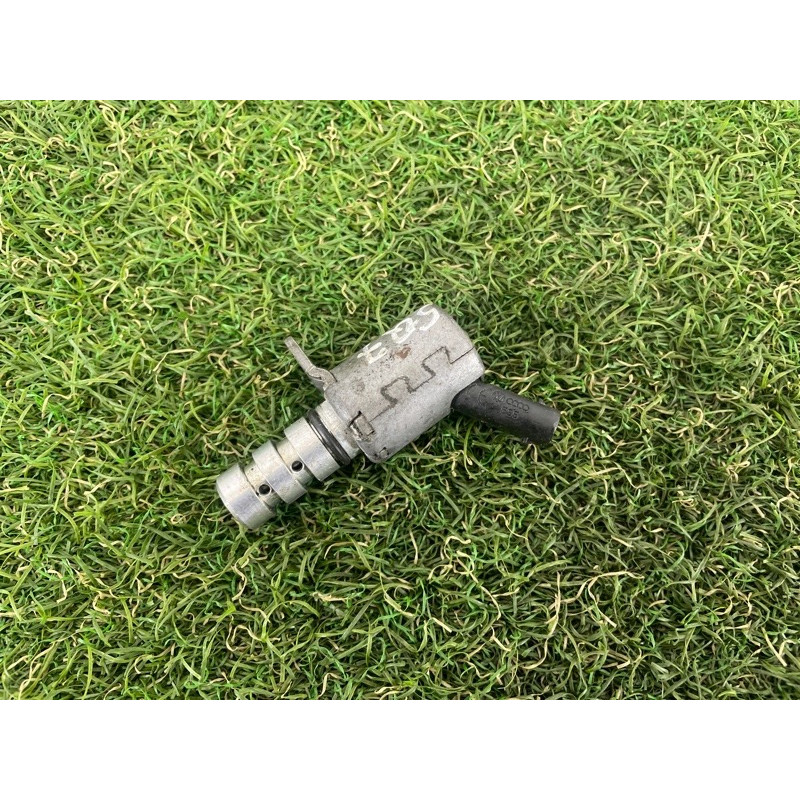 Клапан фазорегулятора (электрика двигателя) AUDI Q7 4M 2017 3.0 TFSi CREC 06E115243G