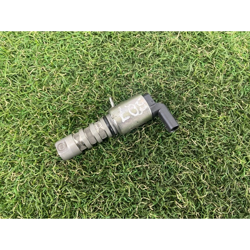 Клапан фазорегулятора (электрика двигателя) AUDI Q7 4M 2017 3.0 TFSi CREC 06E109257T