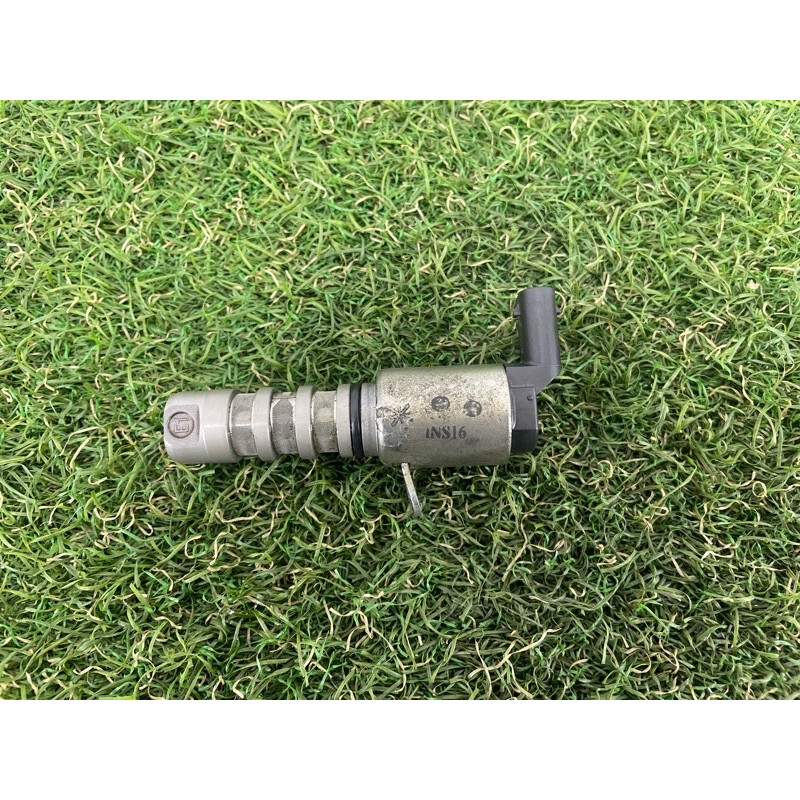 Клапан фазорегулятора (электрика двигателя) AUDI Q7 4M 2017 3.0 TFSi CREC 06E109257T