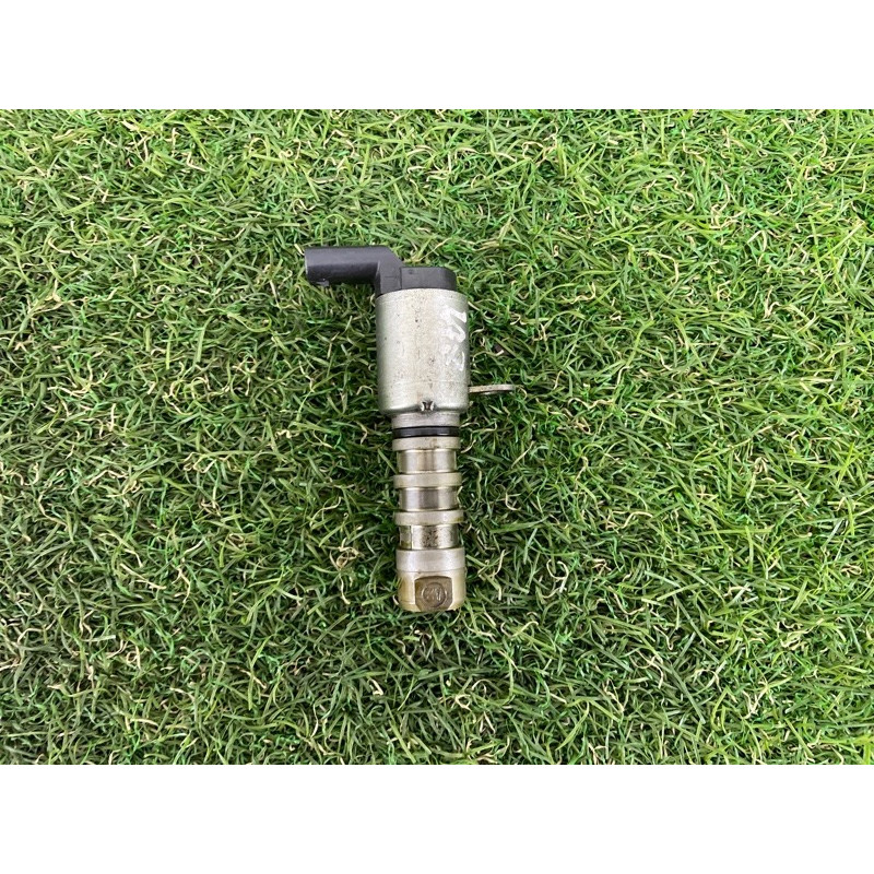 Клапан фазорегулятора (электрика двигателя) AUDI A7 4G 2013 3.0 CGXB 06E109257N