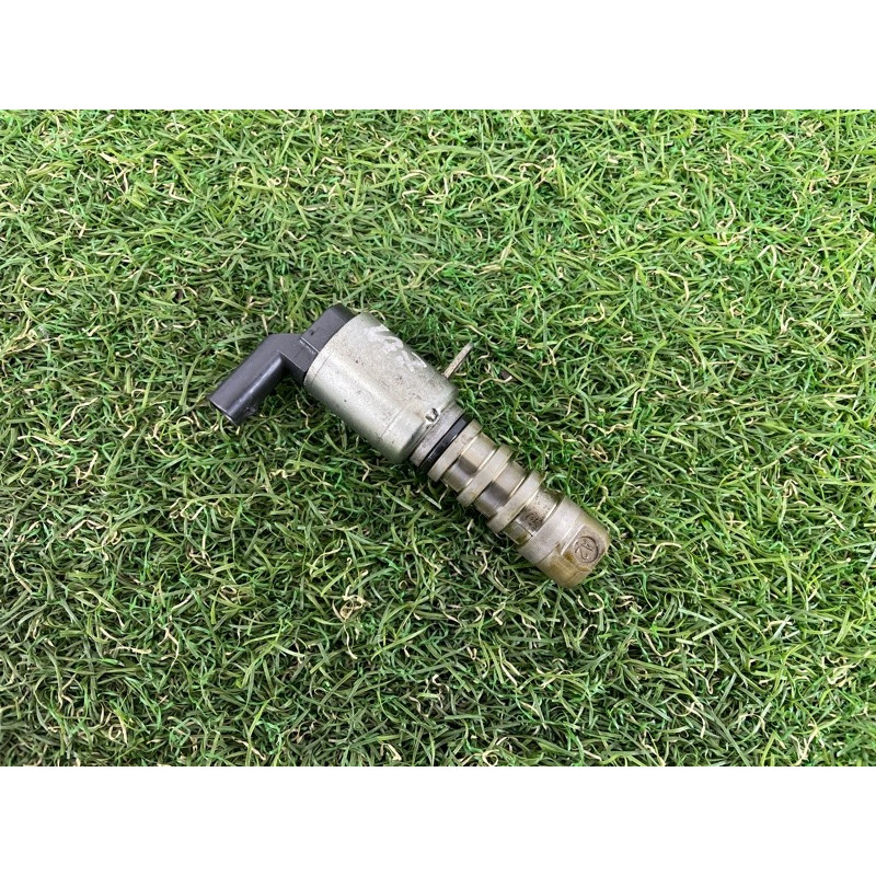 Клапан фазорегулятора (электрика двигателя) AUDI A7 4G 2013 3.0 CGXB 06E109257N