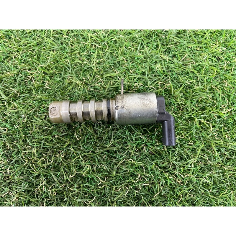 Клапан фазорегулятора (электрика двигателя) AUDI A7 4G 2013 3.0 CGXB 06E109257N