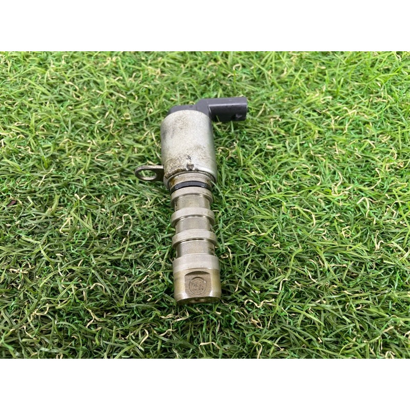 Клапан фазорегулятора (электрика двигателя) AUDI A7 4G 2013 3.0 CGXB 06E109257N