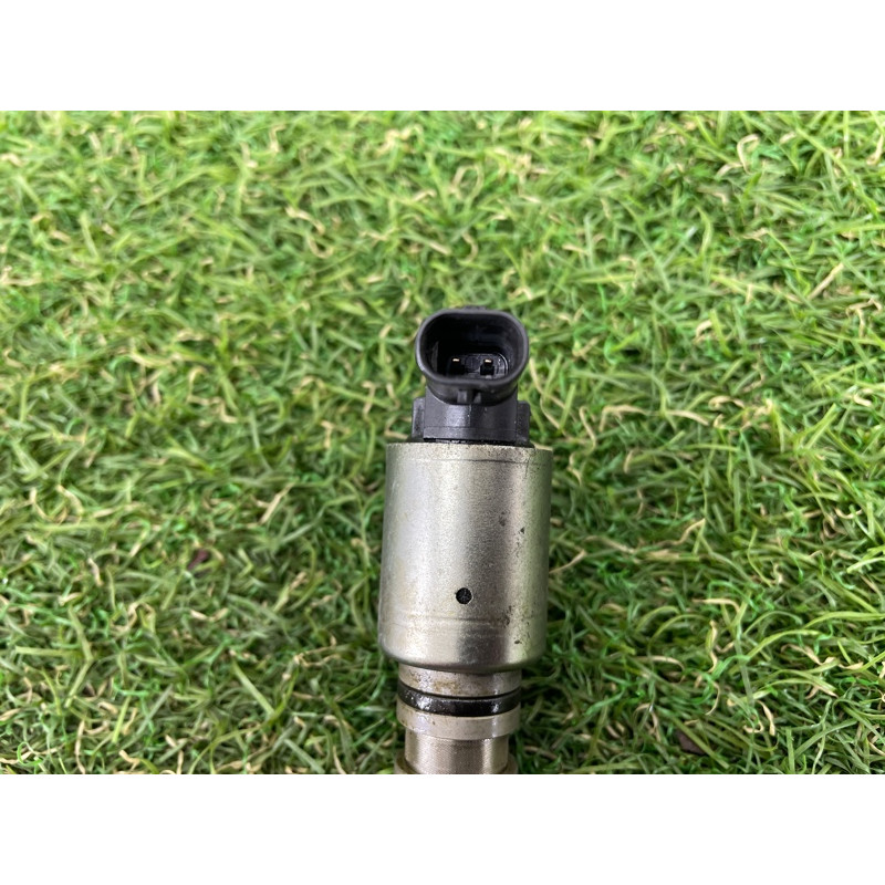 Клапан фазорегулятора (электрика двигателя) AUDI A7 4G 2013 3.0 CGXB 06E109257N