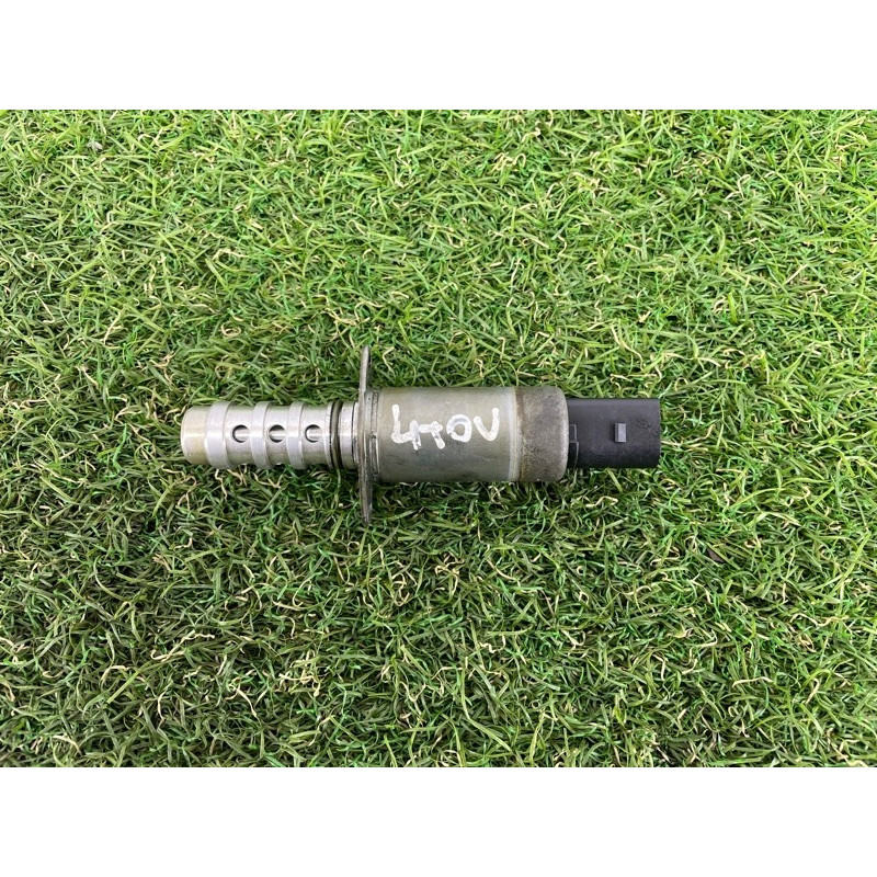 Клапан фазорегулятора (электрика двигателя) Volkswagen Touareg NF 2011 3.6 03H906455