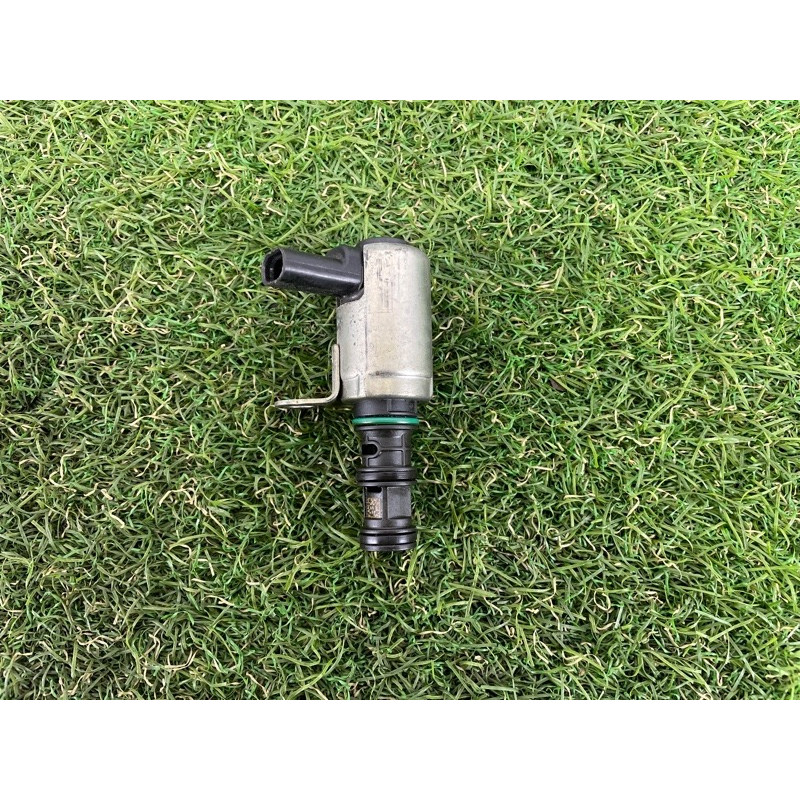 Клапан фазорегулятора (электрика двигателя) Jeep Grand Cherokee WK2 2017 3.6 5047901AC