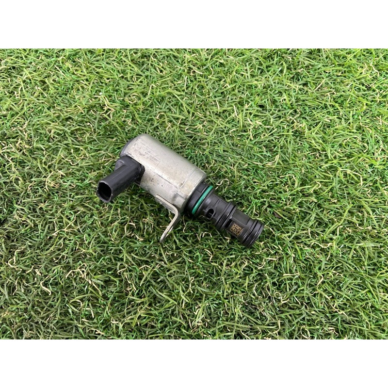 Клапан фазорегулятора (электрика двигателя) Jeep Grand Cherokee WK2 2017 3.6 5047901AC