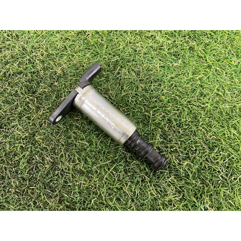 Клапан фазорегулятора (электрика двигателя) Jeep Grand Cherokee WK2 2017 3.6 5047897AC