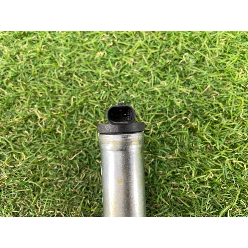 Клапан фазорегулятора (электрика двигателя) Jeep Grand Cherokee WK2 2017 3.6 5047897AC