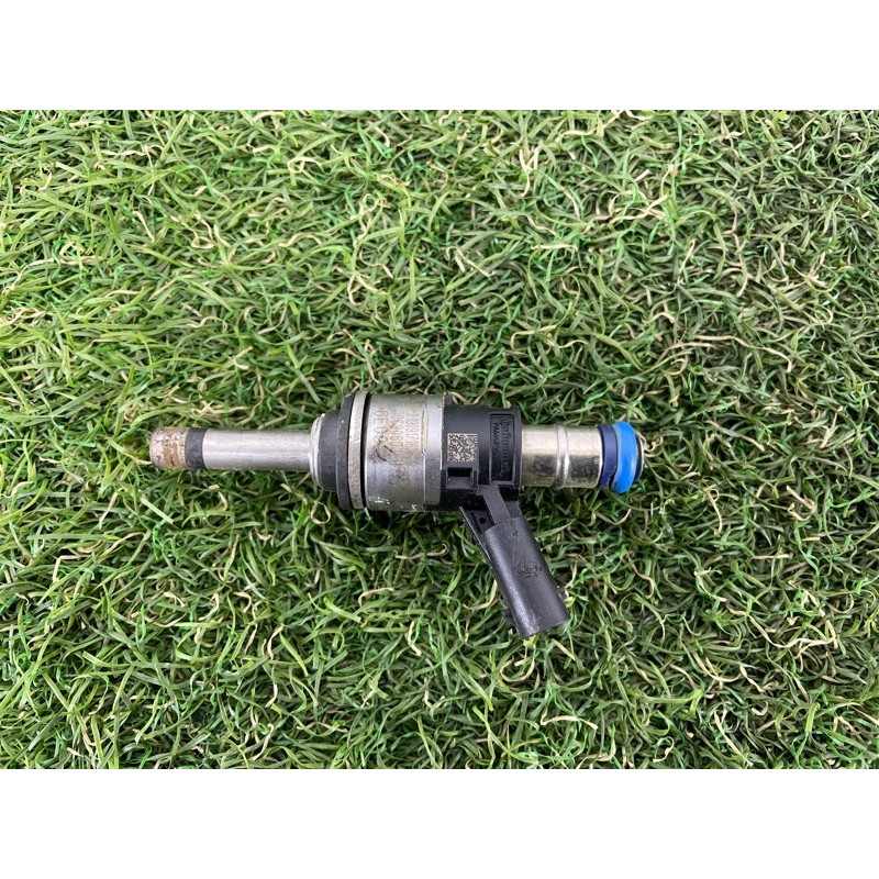 Форсунка топливная (топливная система) AUDI Q7 4M 2018 3.0 TFSi 06C906036H