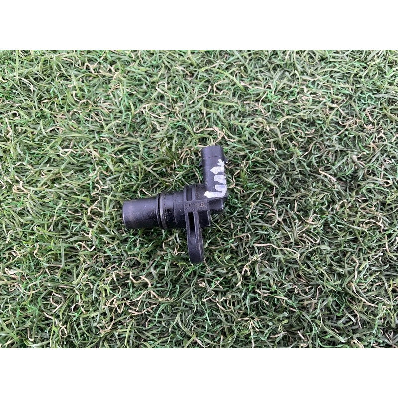 Датчик положения распредвала (электрика двигателя) AUDI A4 B8 2012 2.0 TFSI 07L905163A