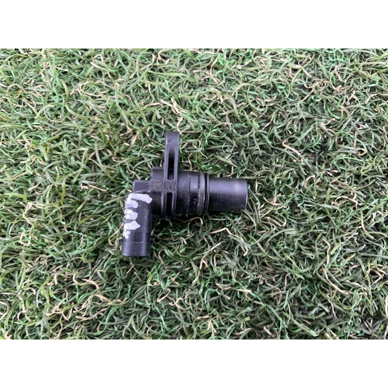 Датчик положения распредвала (электрика двигателя) AUDI A4 B8 2012 2.0 TFSI 07L905163A