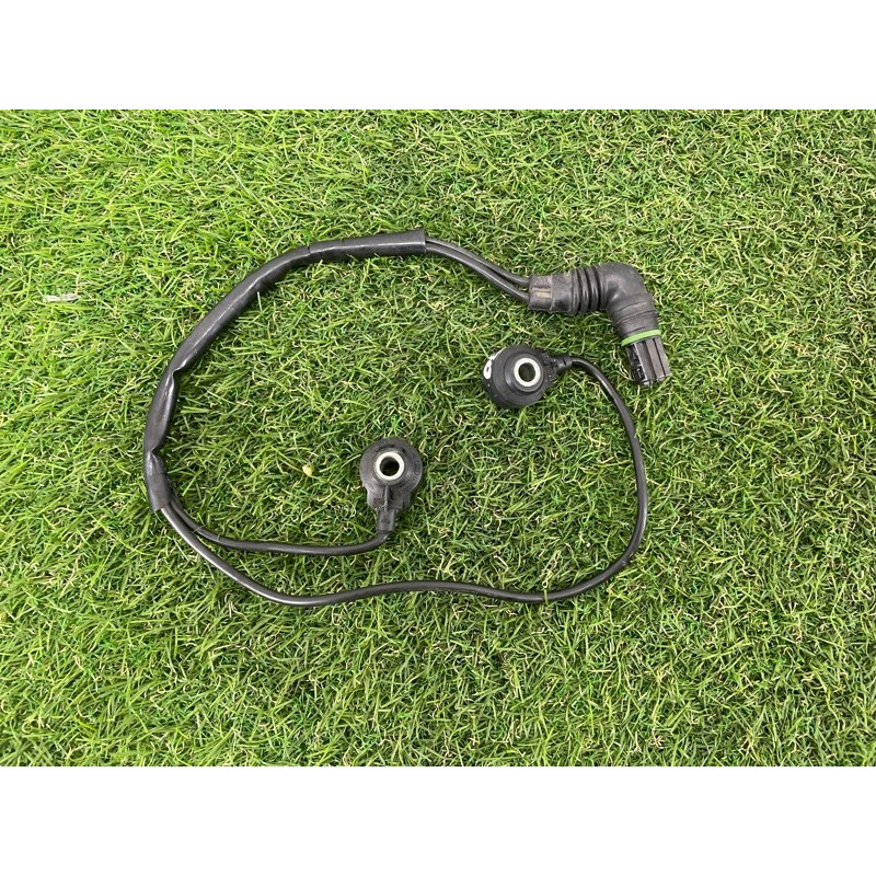 Датчик детонации (электрика двигателя) BMW X5 E70 2008 4.8 N62/TU 13627568421