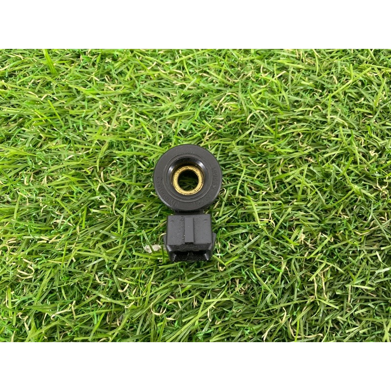 Датчик детонации (электрика двигателя) Jeep Grand Cherokee WK2 2016 3.6 68166540AA