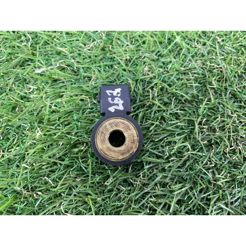 Датчик детонации (электрика двигателя) Jeep Grand Cherokee WK2 2016 3.6 68166540AA