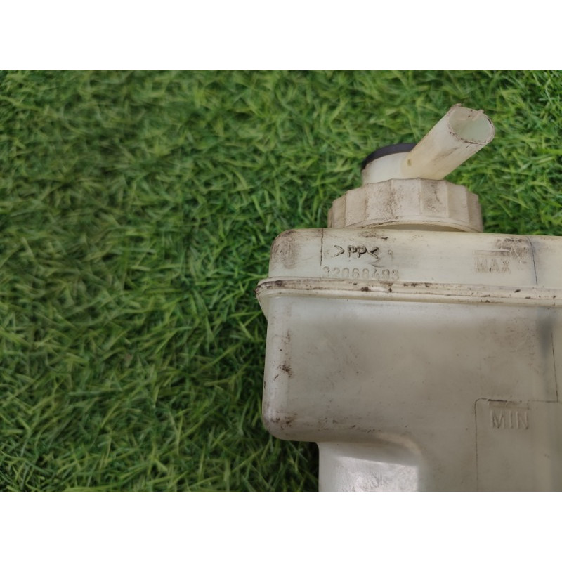 Бачок тормозной жидкости (тормозная система) BMW 7-series E38 34321161749