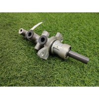 Главный тормозной цилиндр