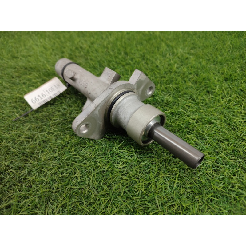 Главный тормозной цилиндр (тормозная система) BMW 7-series E38 34311165543