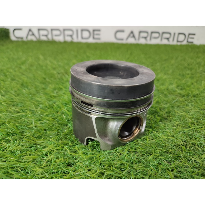 Поршень (двигатель и элементы) Volkswagen Amarok 2H 2012 2.0 03L107065N001