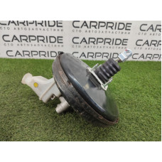 Вакуумный усилитель тормозов в сборе