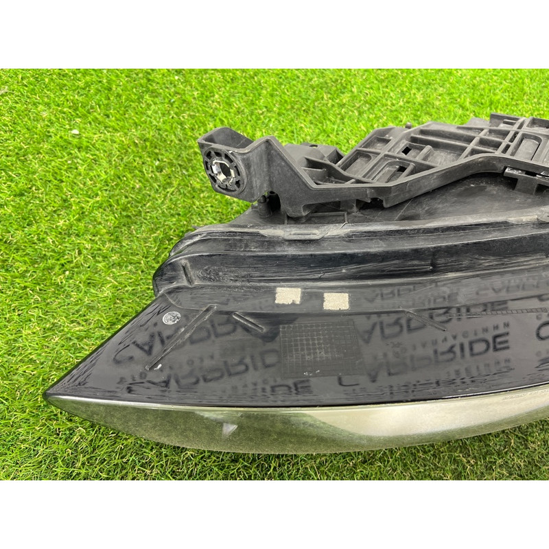 Фара (оптика) AUDI Q5 8R 2012 3.2 CALB 8R0941030AH