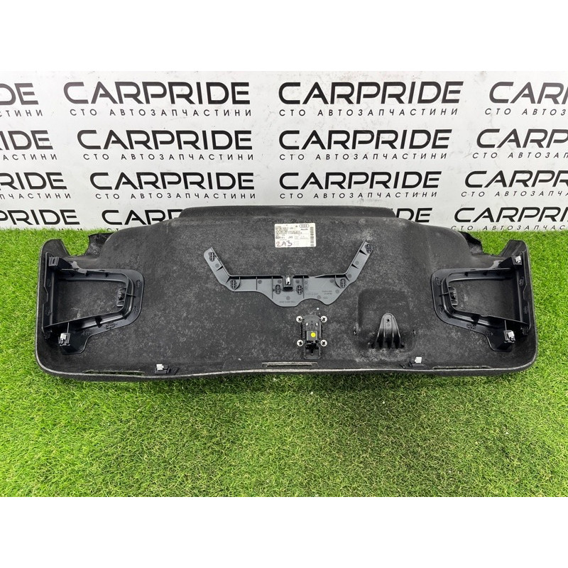Обшивка крышки багажника (салон) AUDI A3 8V 2015 1.8 8V5867975CCA9
