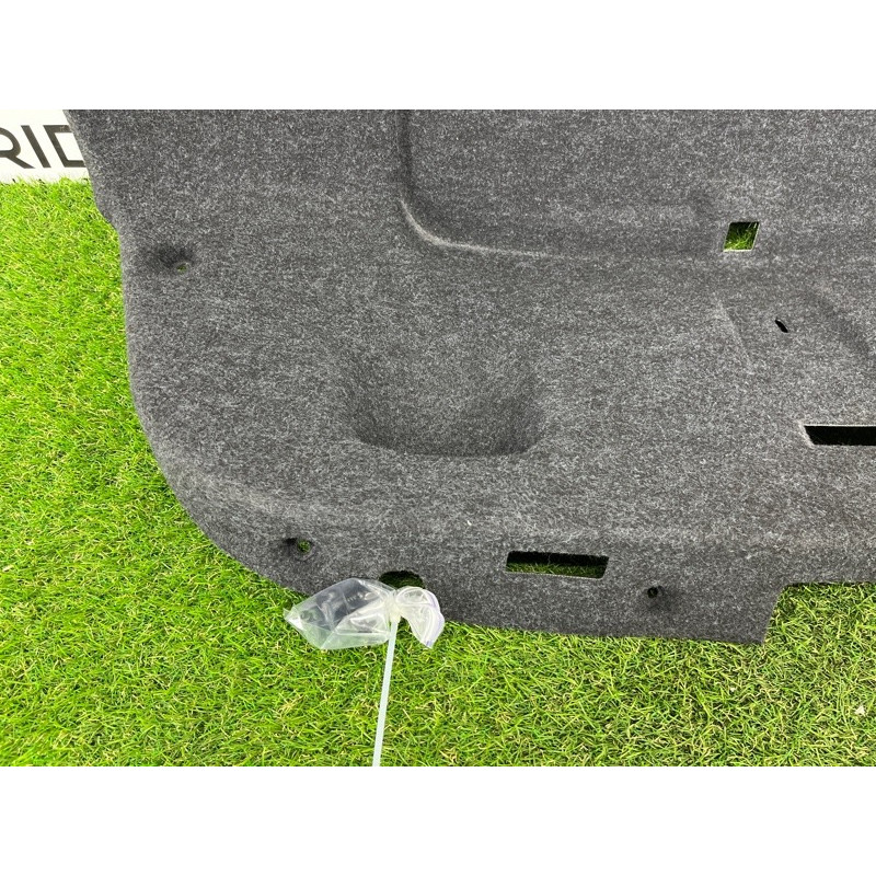 Обшивка крышки багажника (салон) BMW 5-series F10 2011 3.0 51497204373