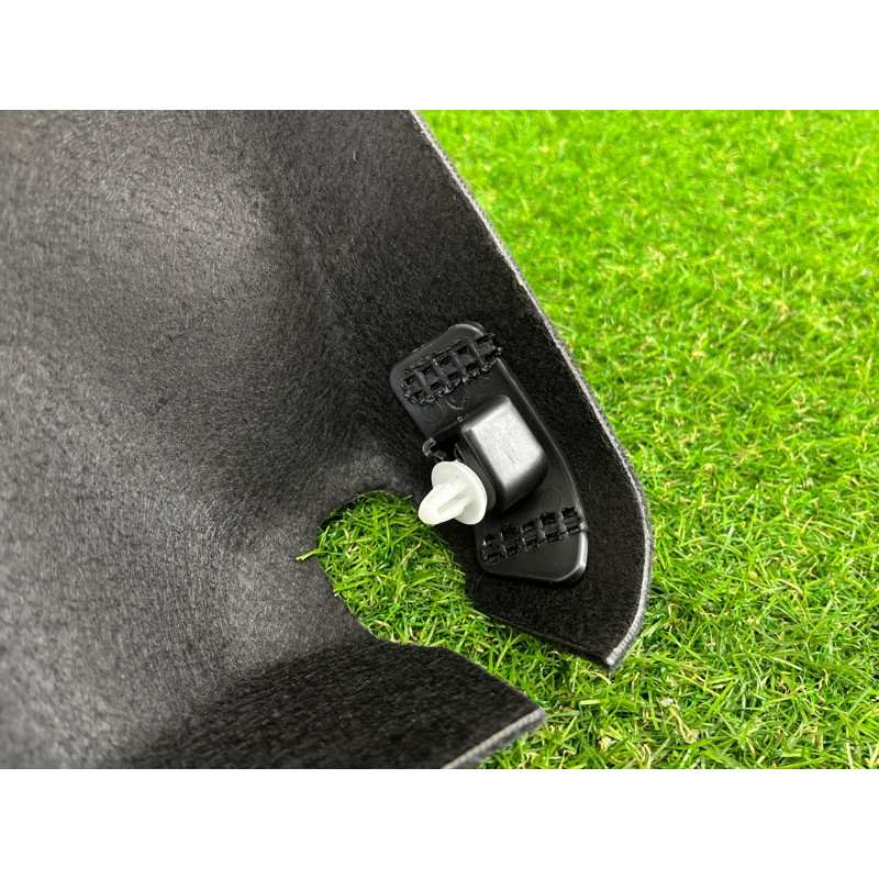 Обшивка крышки багажника (салон) BMW 5-series F10 2011 3.0 51497204373