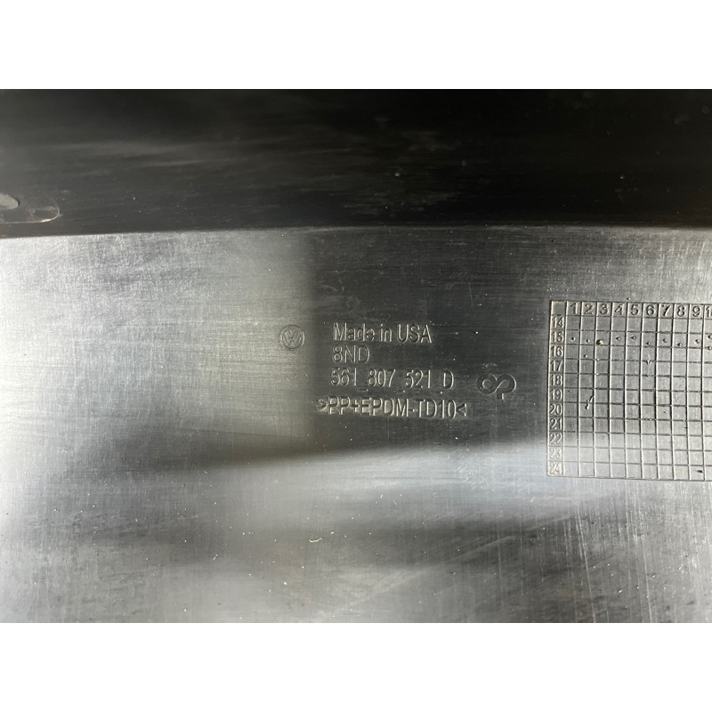 Губа бампера (кузов и элементы) Volkswagen Passat B7 2016 1.8 561807521D9B9