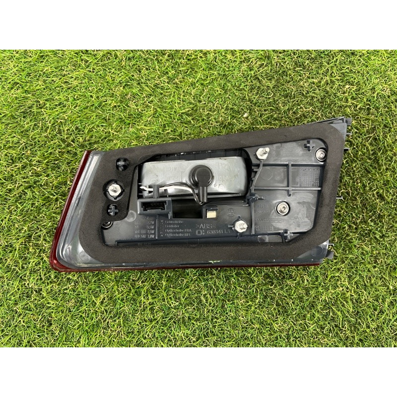 Задній ліхтар (оптика - оптика) BMW 5-series G30 2017 2.0 B46B20 63217376475