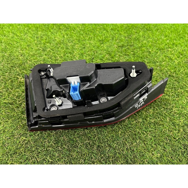 Задний фонарь (оптика) AUDI A3 8V 2018 2.0 CZRA 8V5945076B