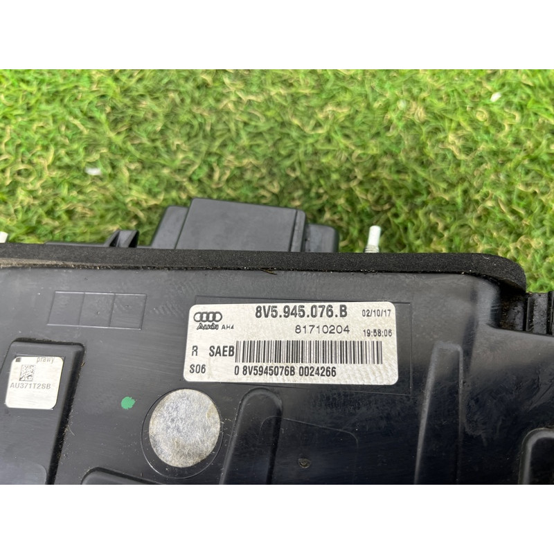 Задний фонарь (оптика) AUDI A3 8V 2018 2.0 CZRA 8V5945076B