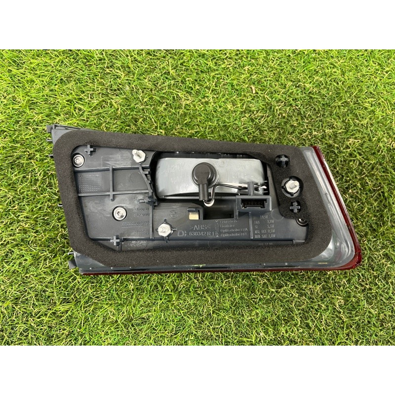 Задній ліхтар (оптика - оптика) BMW 5-series G30 2017 2.0 B46B20 63217376476