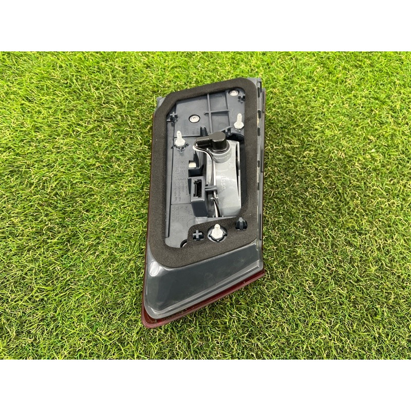 Задній ліхтар (оптика - оптика) BMW 5-series G30 2017 2.0 B46B20 63217376476