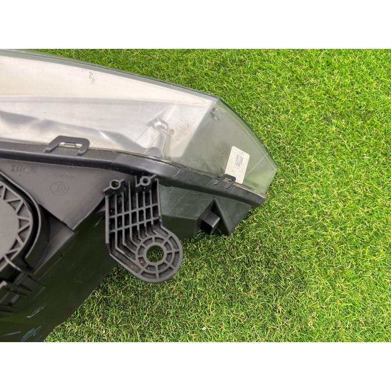 Фара (оптика) BMW X3 F25 2012 3.0 63117222025