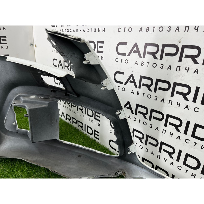 Бампер (наружные элементы кузова) AUDI Q5 8R 2012 3.2 CALB 8R0807105BGRU