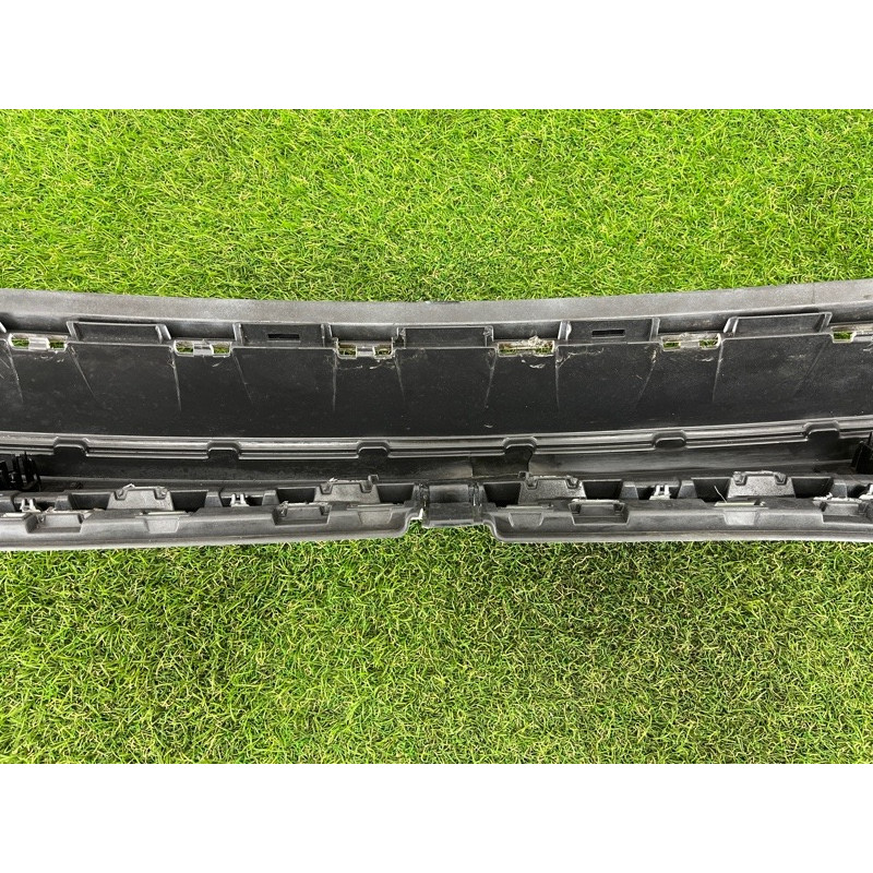 Бампер (зовнішні елементи кузова) Volkswagen Touareg FL 2015 3.6 7P6807421FGRU