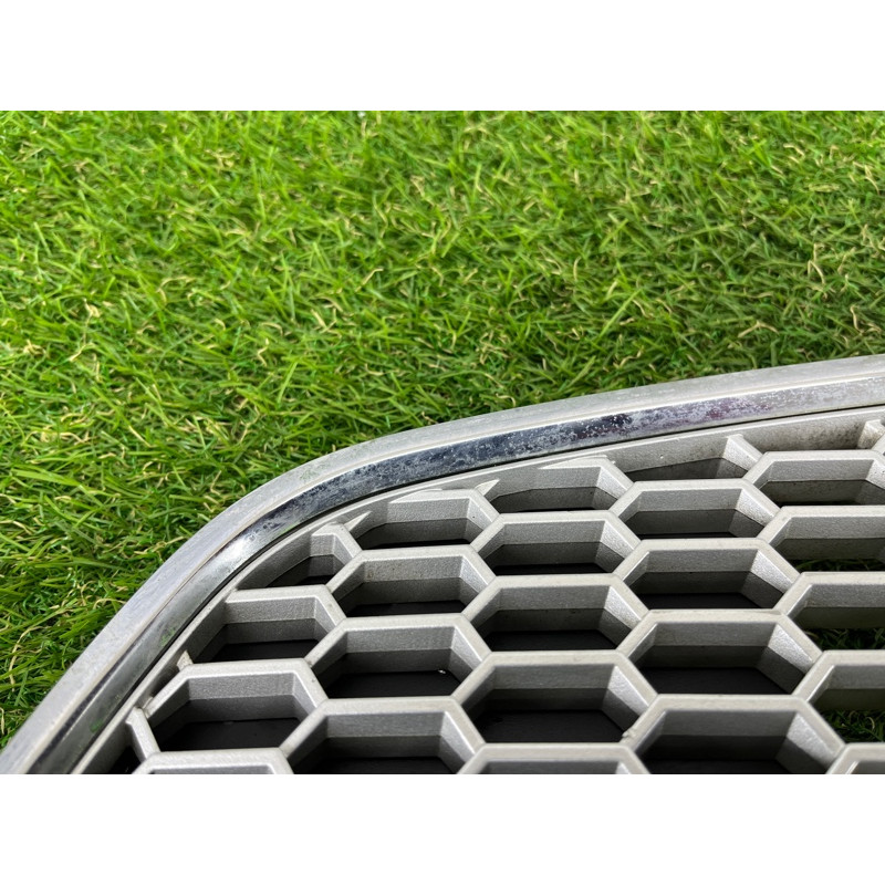 Решетка радиатора (наружные элементы кузова) CHEVROLET Cruze J300 2011 1.4 95225614