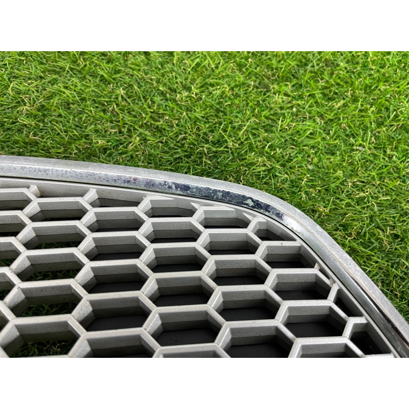 Решетка радиатора (наружные элементы кузова) CHEVROLET Cruze J300 2011 1.4 95225614