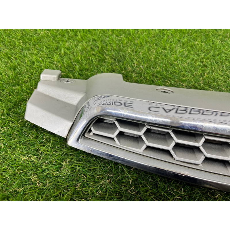 Решетка радиатора (наружные элементы кузова) CHEVROLET Cruze J300 2011 1.4 96981100