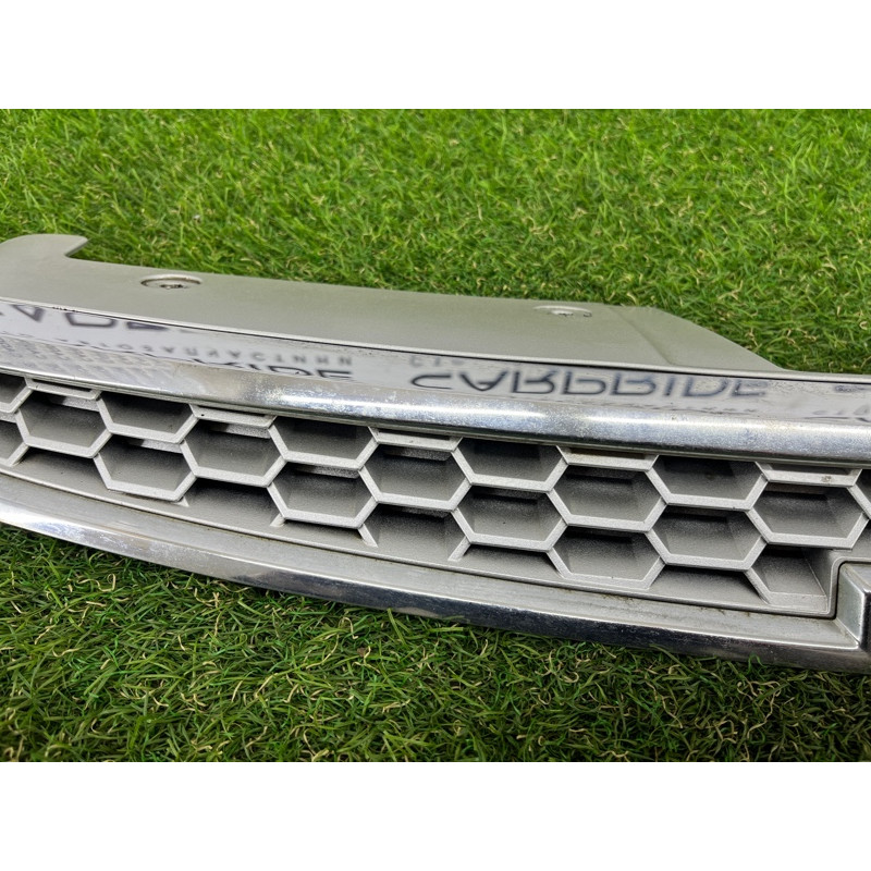 Решетка радиатора (наружные элементы кузова) CHEVROLET Cruze J300 2011 1.4 96981100