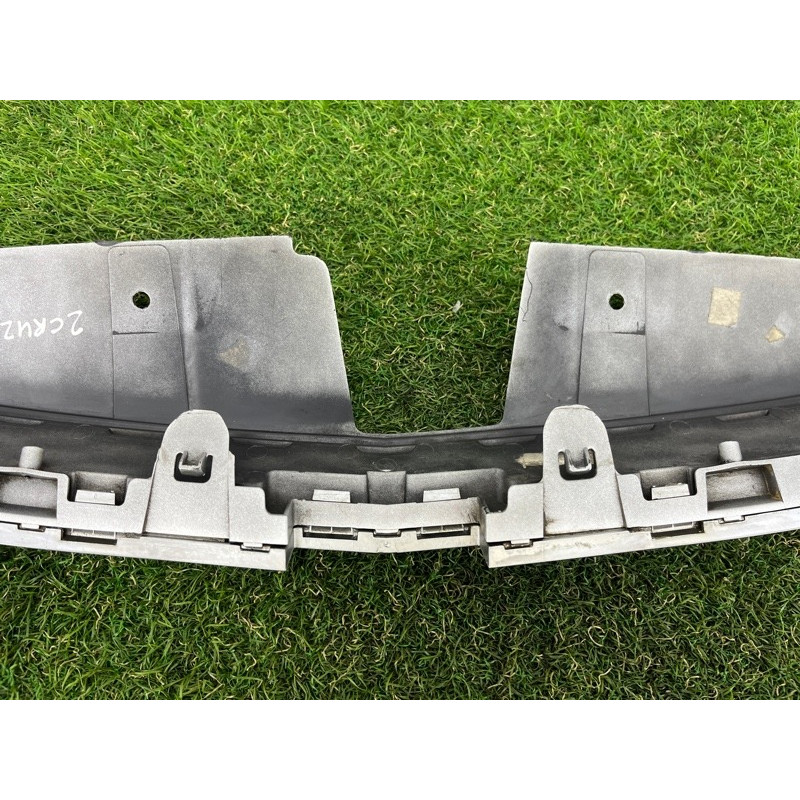 Решетка радиатора (наружные элементы кузова) CHEVROLET Cruze J300 2011 1.4 96981100