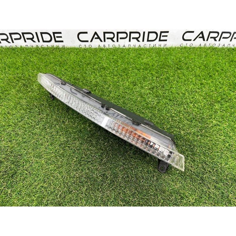 Указатель поворотов (оптика) AUDI Q7 4L 2007 3.6 4L0953042A