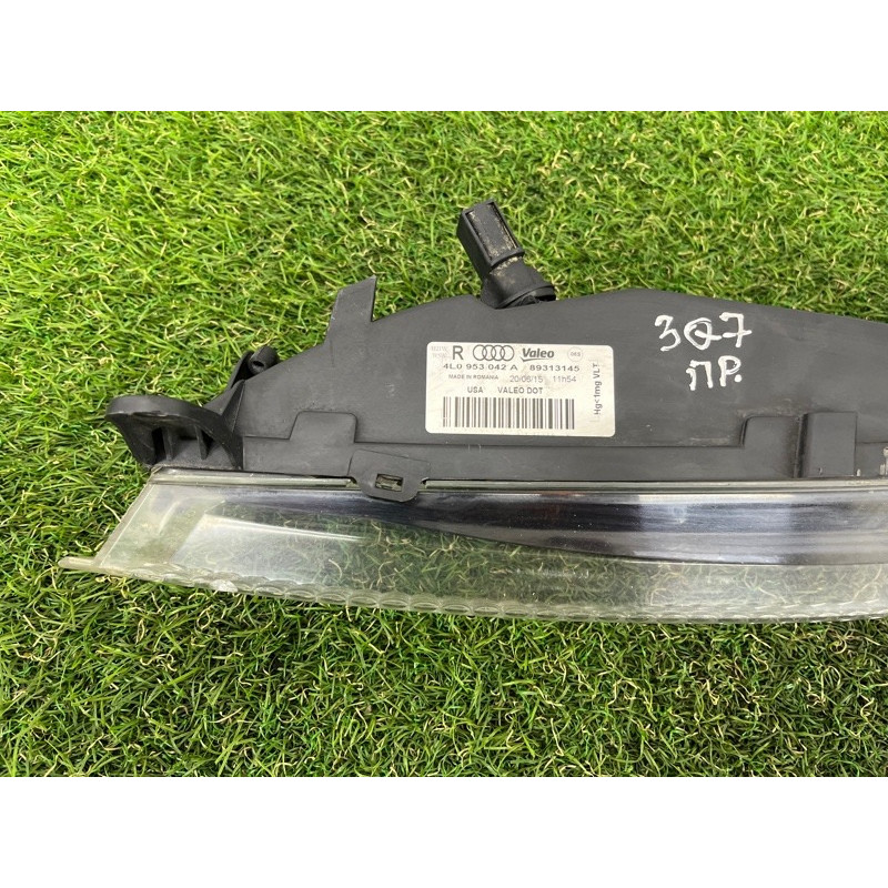 Указатель поворотов (оптика) AUDI Q7 4L 2007 3.6 4L0953042A
