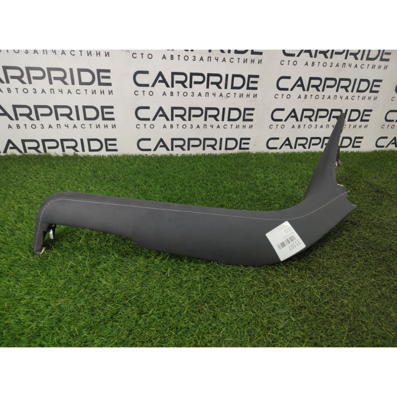 Обшивка Стойки (салон) Toyota Camry V70 5501206130