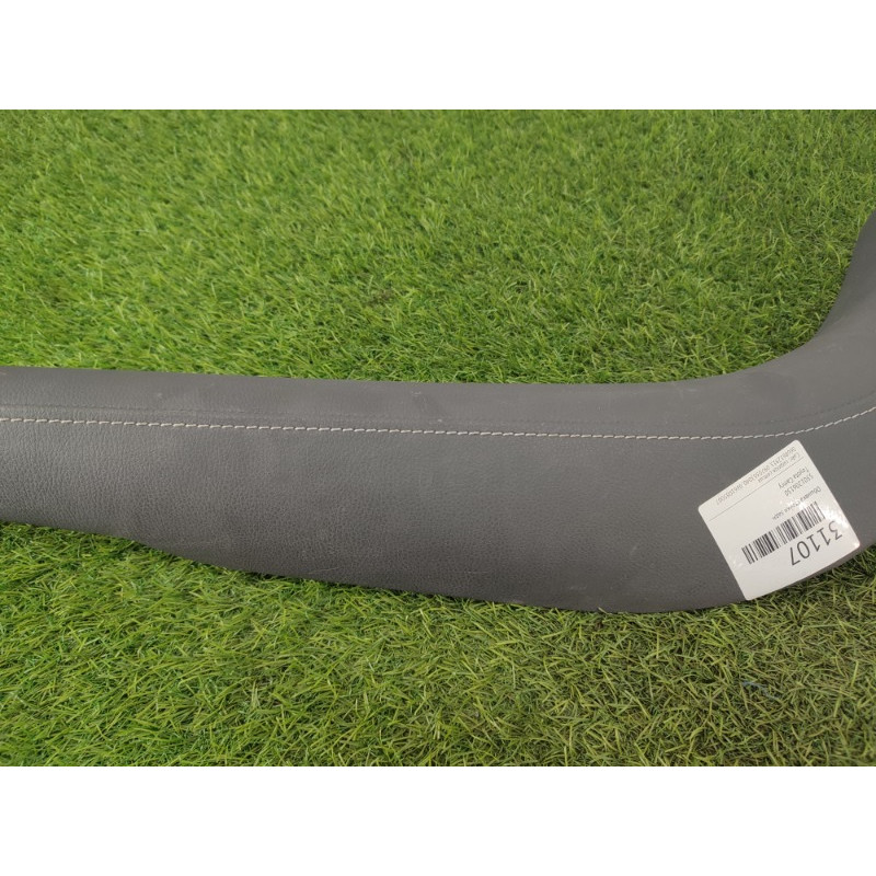 Обшивка Стойки (салон) Toyota Camry V70 5501206130