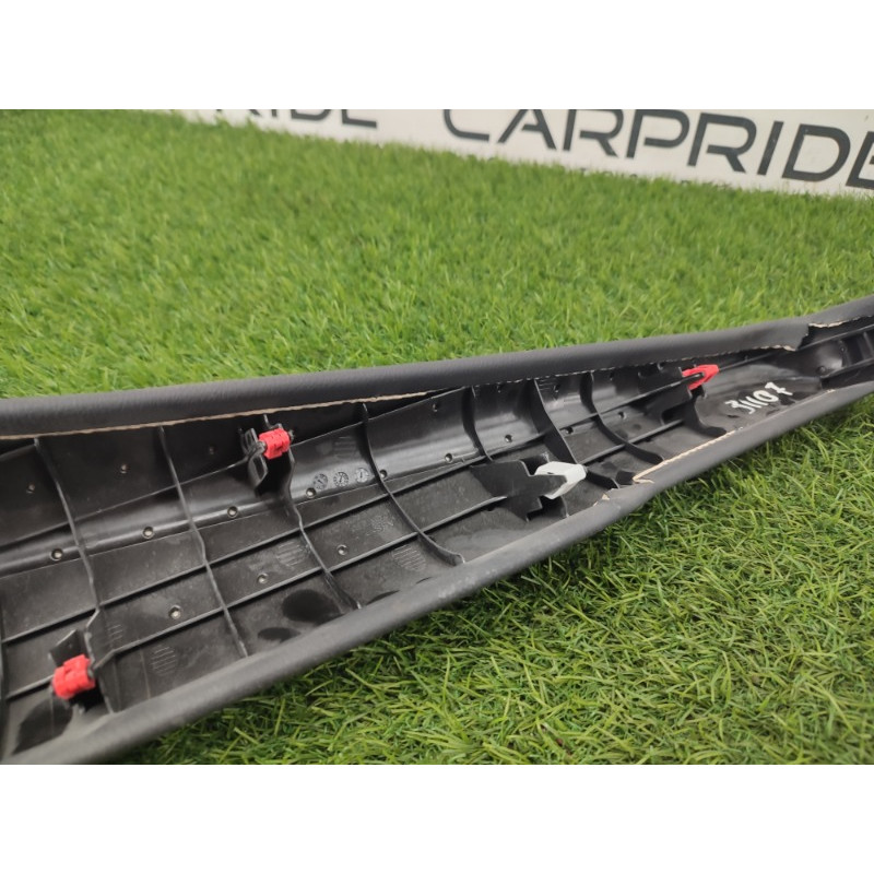 Обшивка Стойки (салон) Toyota Camry V70 5501206130